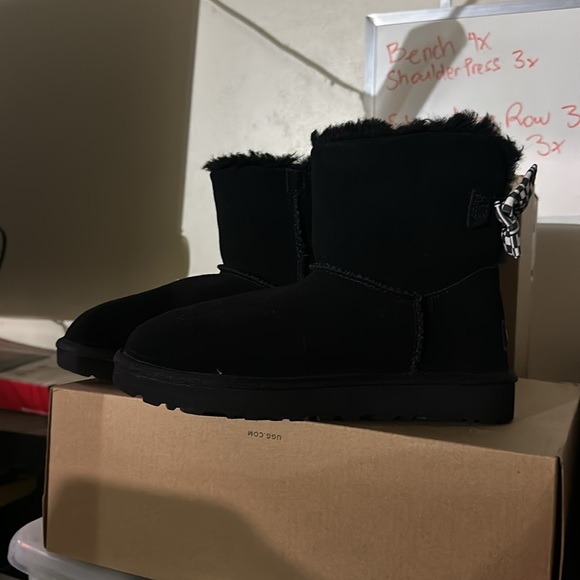 Ugg Bailey now checker size 5 nwt - Picture 6 of 11
